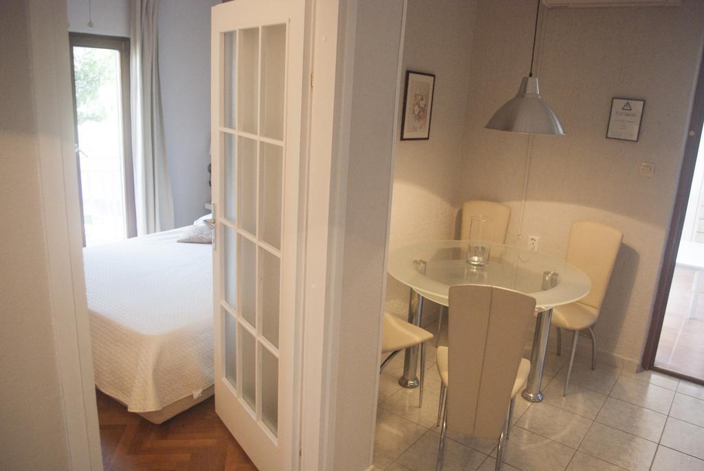Apartments Vongula Trogir Exterior foto